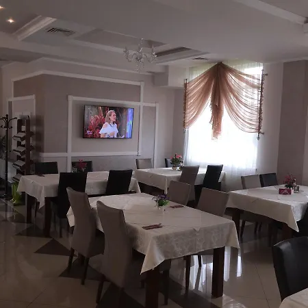 Otel Hotel-restaurant Oscar